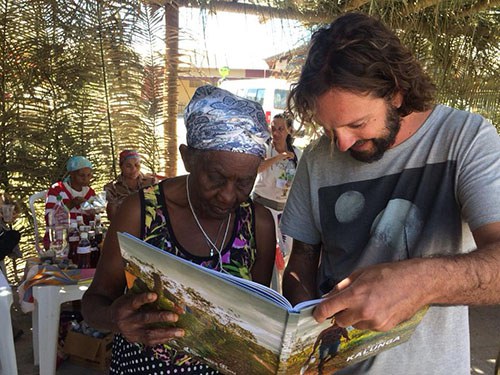 Fotógrafo André Dib registra cotidiano dos Kalunga