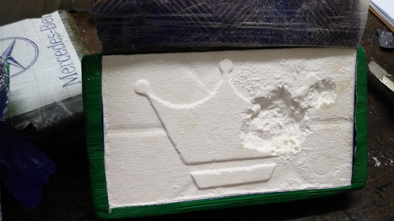 2019 mar.15 PF apreende 10 Kg de coca 3.jpg