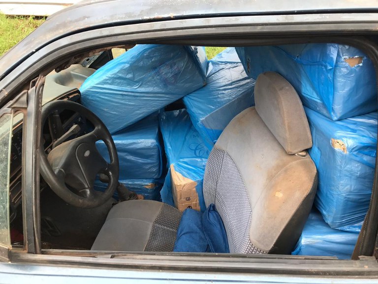 Ação conjunta apreende cigarros contrabandeados do Paraguai 2.jpg