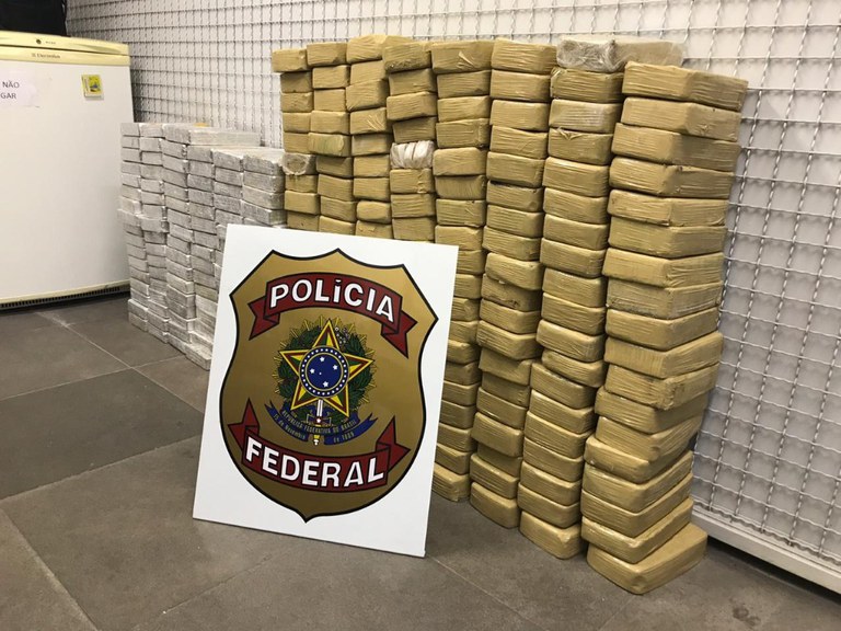 Nota à imprensa 05  - PF apreende 255 quilos de cocaína em Novo Hamburgo 2.jpg