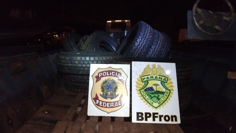 pneus apreendidos mercedes pr.jpg