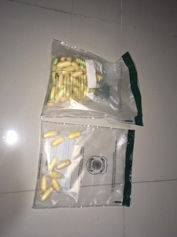 apreensão cocaina estomago ceara.jpg