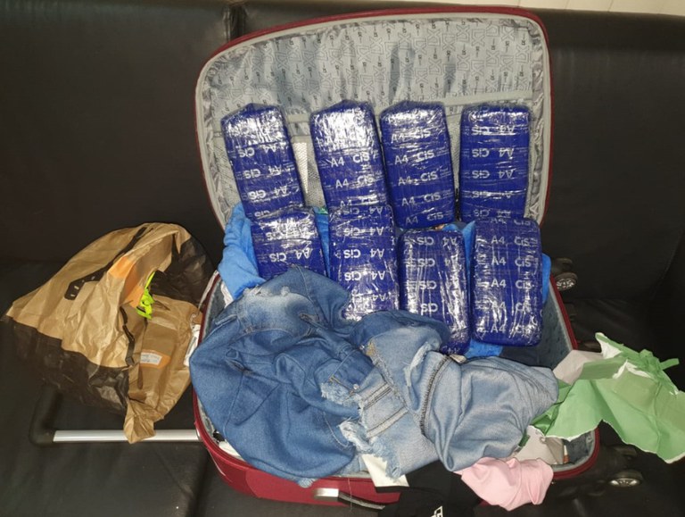 apreensão cocaína aeroporto de pernambuco.jpg