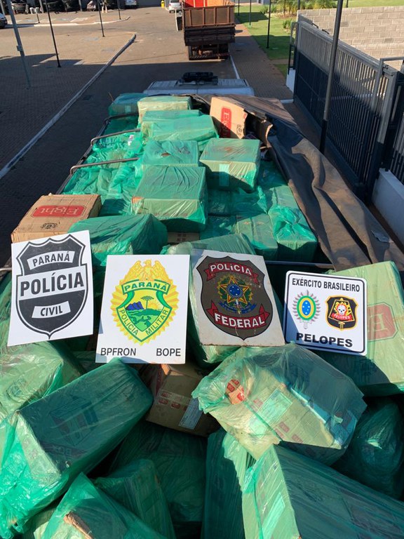 apreensão cigarros guaíra julho 20 5.jpg