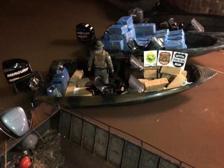 embarcação maconha guaira.jpg