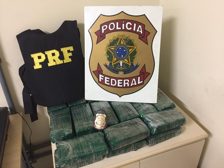 Cocaína apreendida Rio de Janeiro julho 2020.jpg