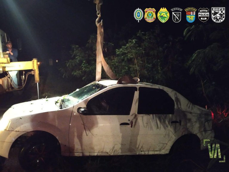 apreensão de cigarros guaíra pr.jpg