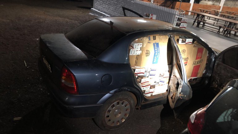 apreensão cigarros guaíra 0508 7.jpg