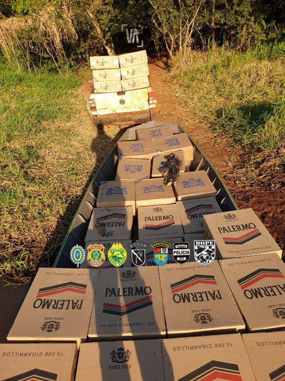 apreensão cigarros guaíra 0508.jpg