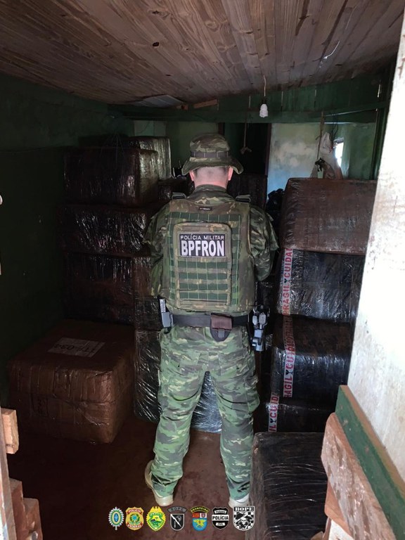 apreensão mercadorias guaíra PR agosto.jpg