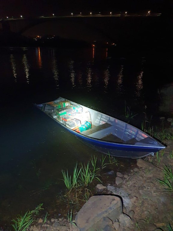 apreensão maconha foz agosto.jpg