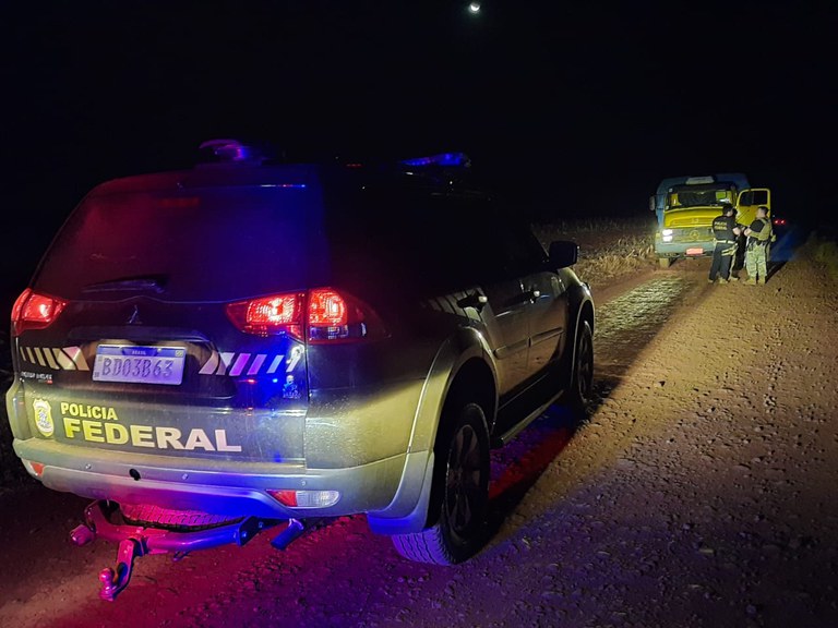 apreensão cigarros Foz setembro 2.jfif