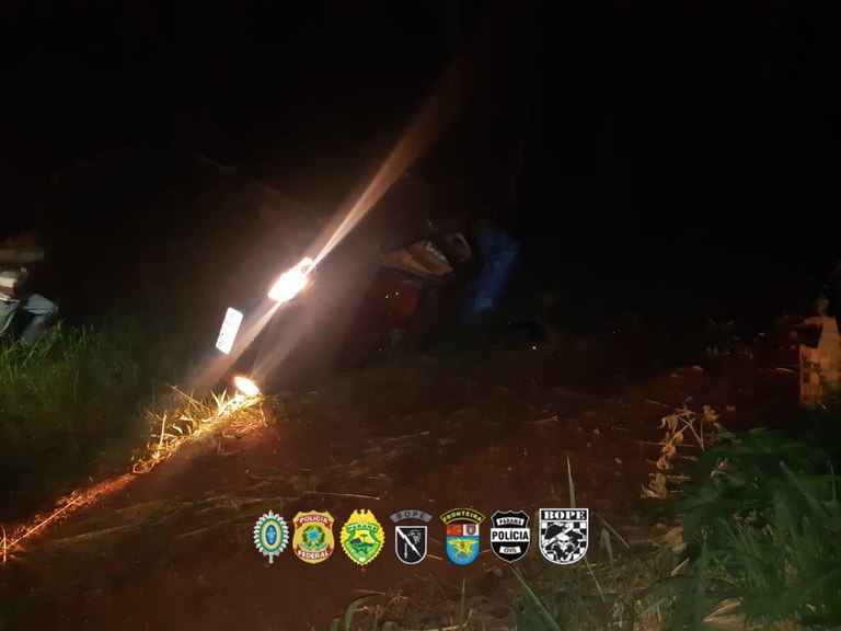 aprensão de cigarros em Guaíra PR.jpg