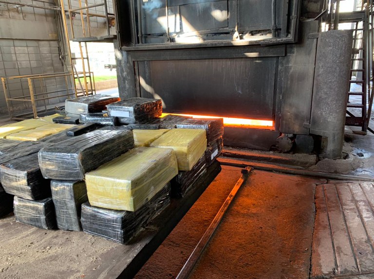 incineração de drogas PR 4.jpg