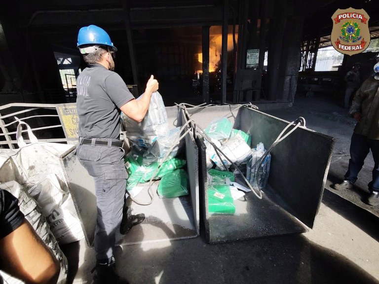 incineração de drogas MG 2.jpg