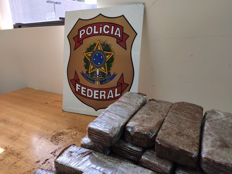 maconha apreendida foz.jpg