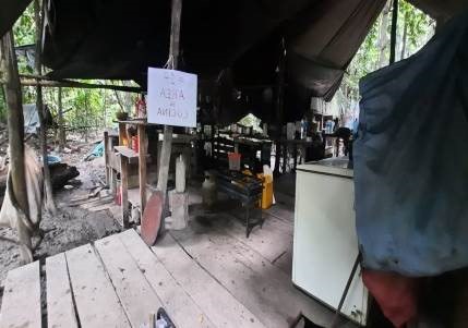 laboratório de drogas bolívia 3.jpg