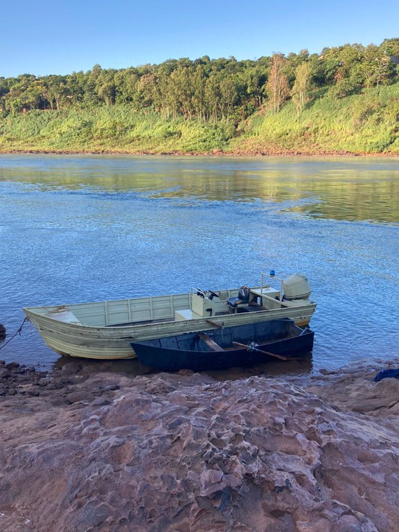 apreensão pneus foz.jpg