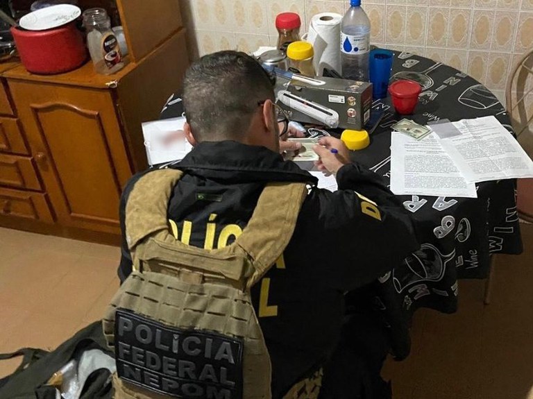 Operação Sintética.jpeg