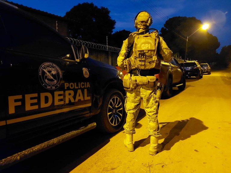 Agentes da PF suspeitos de contrabando são vigiados com tornozeleiras