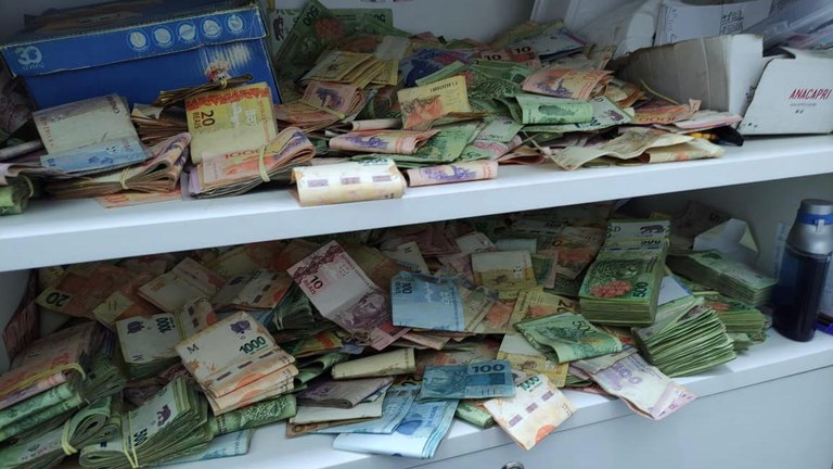 WhatsApp Image 2023-02-14 at 09.23.28 (1).jpeg