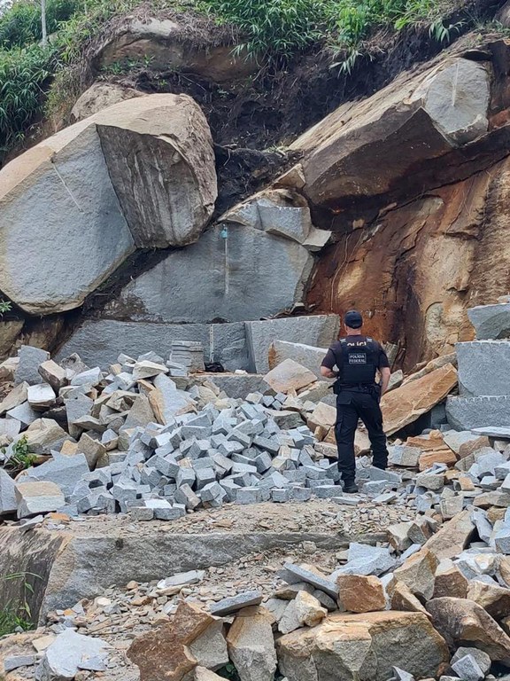 WhatsApp Image 2023-04-05 at 12.44.00.jpeg