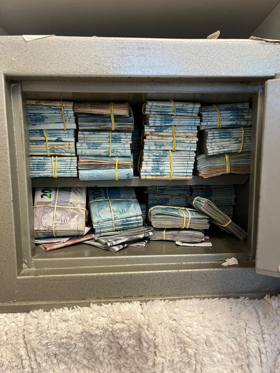 WhatsApp Image 2023-05-04 at 10.52.08 (1).jpeg