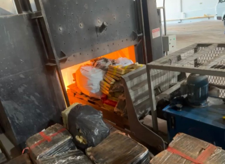 WhatsApp Image 2023-11-30 at 22.22.13 (1).jpeg