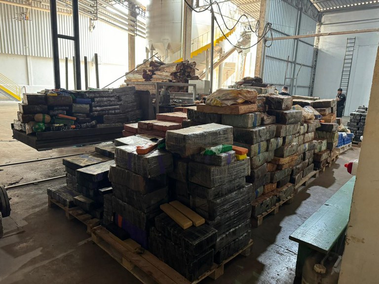 WhatsApp Image 2023-11-17 at 15.44.23 (1).jpeg