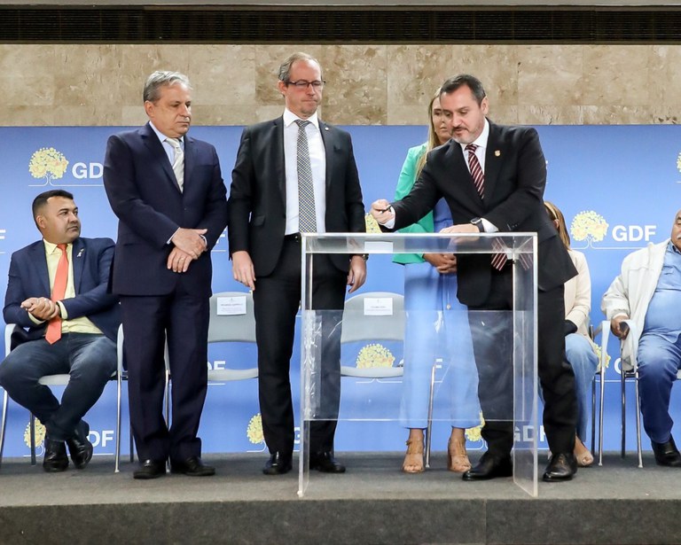 WhatsApp Image 2024-01-04 at 15.20.32 (2).jpeg