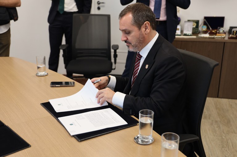 WhatsApp Image 2024-01-31 at 16.12.32 (4).jpeg