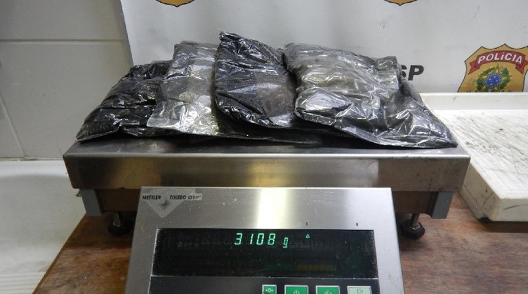 2024 mar.23 nigeriano coxas.jpg