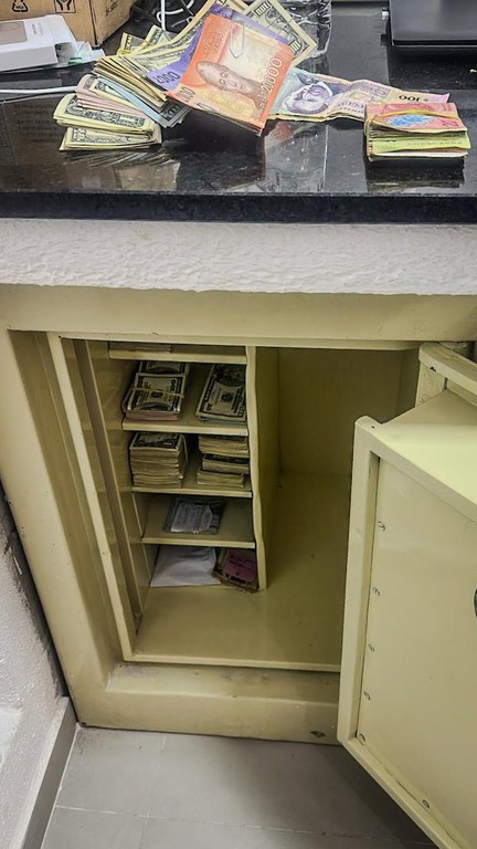 WhatsApp Image 2025-03-06 at 11.20.41 (1).jpeg