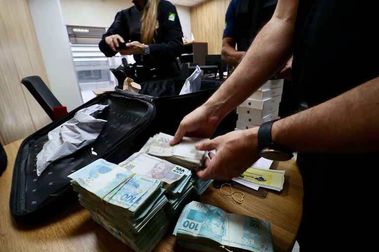 WhatsApp Image 2025-04-02 at 11.35.00.jpeg