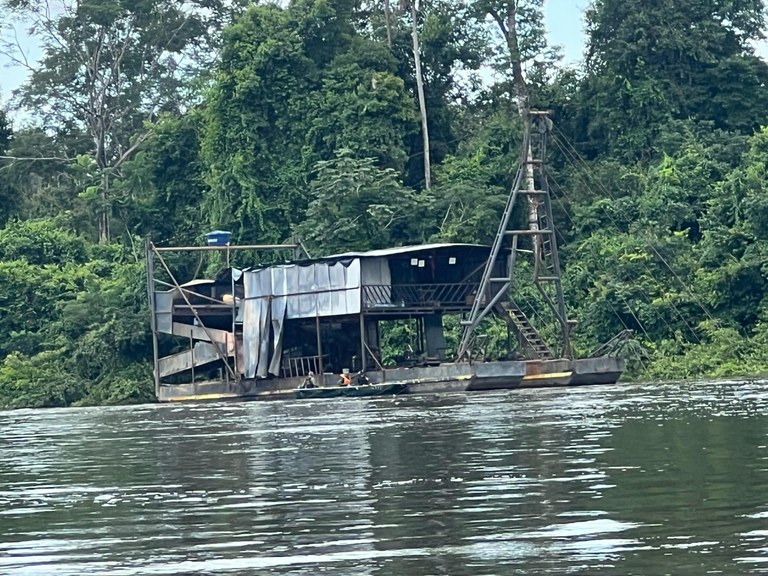 WhatsApp Image 2025-04-02 at 18.04.36.jpeg