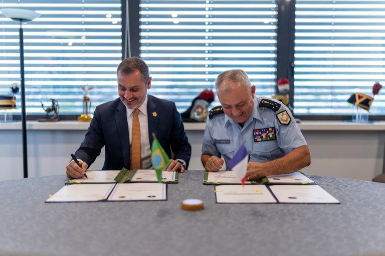 41932b98-11a7-494e-ba05-946c6a6b9784.jfif