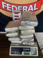 Polícia Federal apreende 24 kg de skunk no Aeroporto Internacional Jorge Teixeira