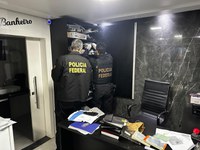 Polícia Federal deflagra operação em combate ao crime de contrabando de cigarros estrangeiros