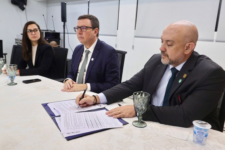 4daf8a6c-0984-4be3-a1ef-65fde532f30b.jfif