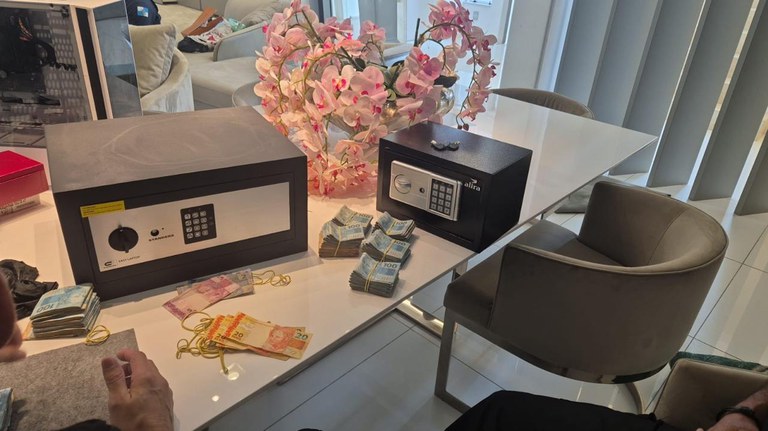 WhatsApp Image 2025-10-30 at 07.30.36 (1).jpeg