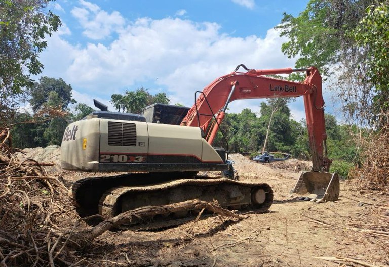 WhatsApp Image 2025-10-24 at 07.49.19 (1).jpeg