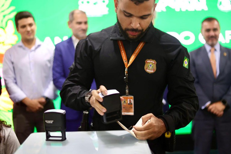 7a61e408-f3b2-4d32-9afd-6e78281136d7.jfif