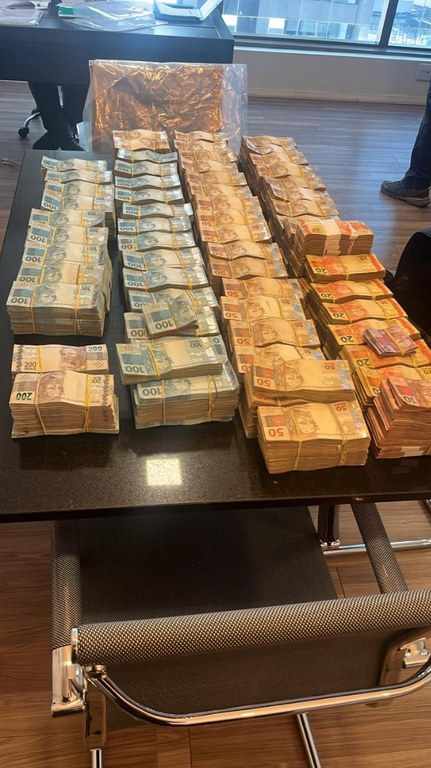 WhatsApp Image 2025-11-12 at 08.00.59 (1).jpeg