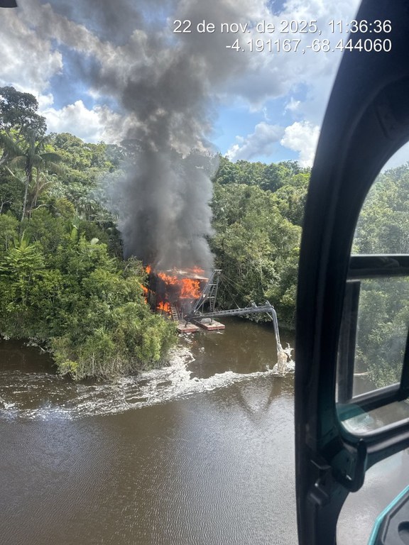 WhatsApp Image 2025-11-24 at 19.33.26 (2).jpeg