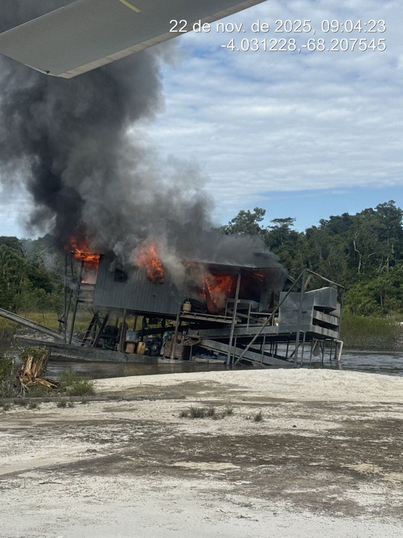 WhatsApp Image 2025-11-24 at 19.33.27.jpeg