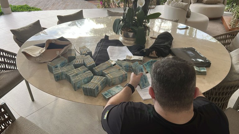 WhatsApp Image 2025-11-18 at 08.05.26.jpeg