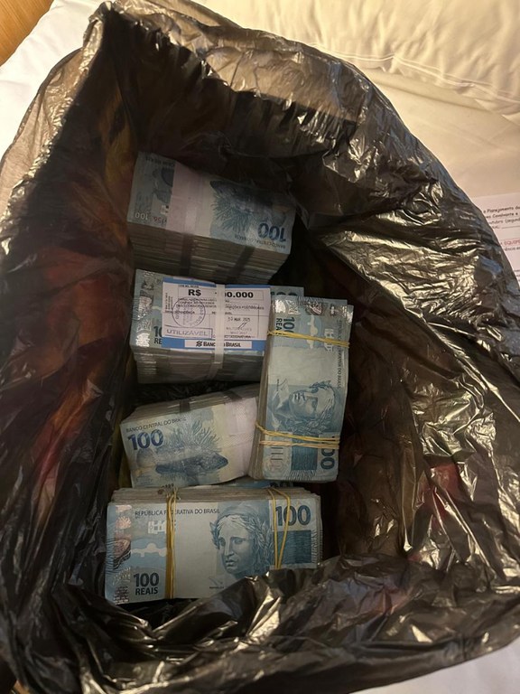 WhatsApp Image 2025-12-19 at 07.46.49.jpeg