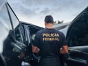 Ação conjunta prende motorista de van com mercadorias descaminhadas em Foz do Iguaçu/PR