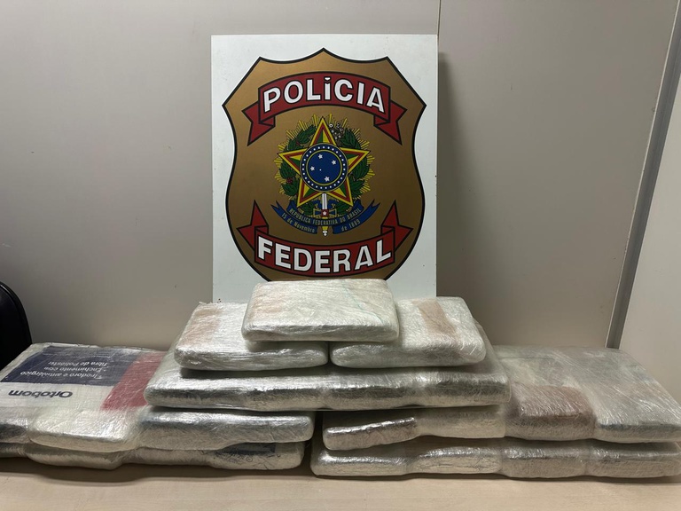 PF faz prisão em flagrante e apreende drogas no Aeroporto de Manaus