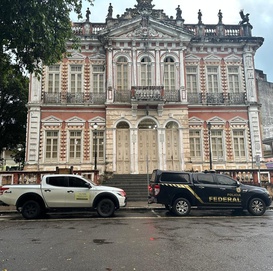 Operação Merenda Digna cumpre 14 mandados de busca e apreensão nas cidades baianas de Ilhéus, de Itagimirim, de Camaçari e de Lauro de Freitas